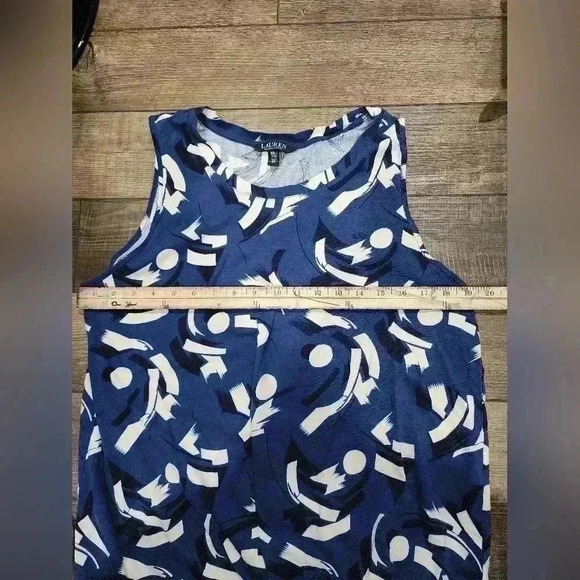 Blue And White Lauren Ralph Lauren Tank Ladies Size XXLarge tie Bottom - Picture 6 of 7